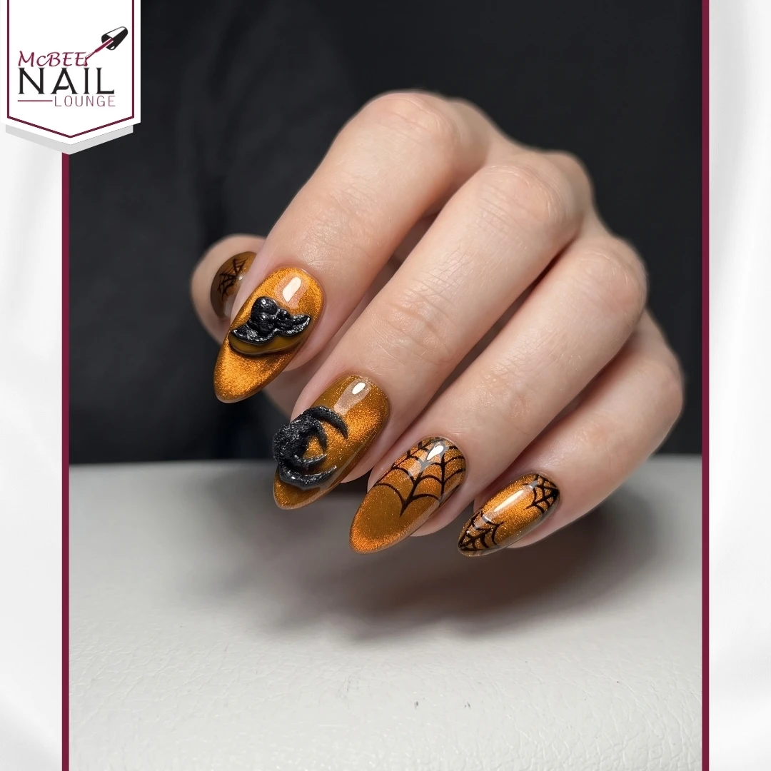 Gel nails art